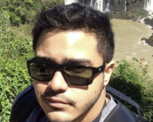 <em>Francisco D.</em>